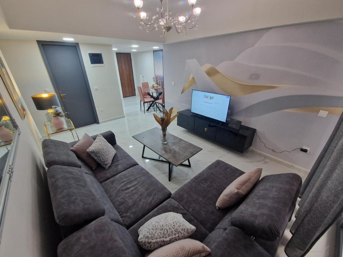 Master1 Seaside Lux Apartment Салоники Экстерьер фото