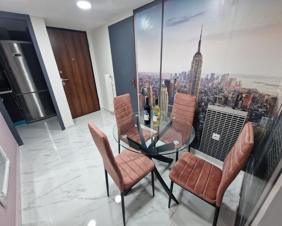 Master1 Seaside Lux Apartment Салоники Экстерьер фото