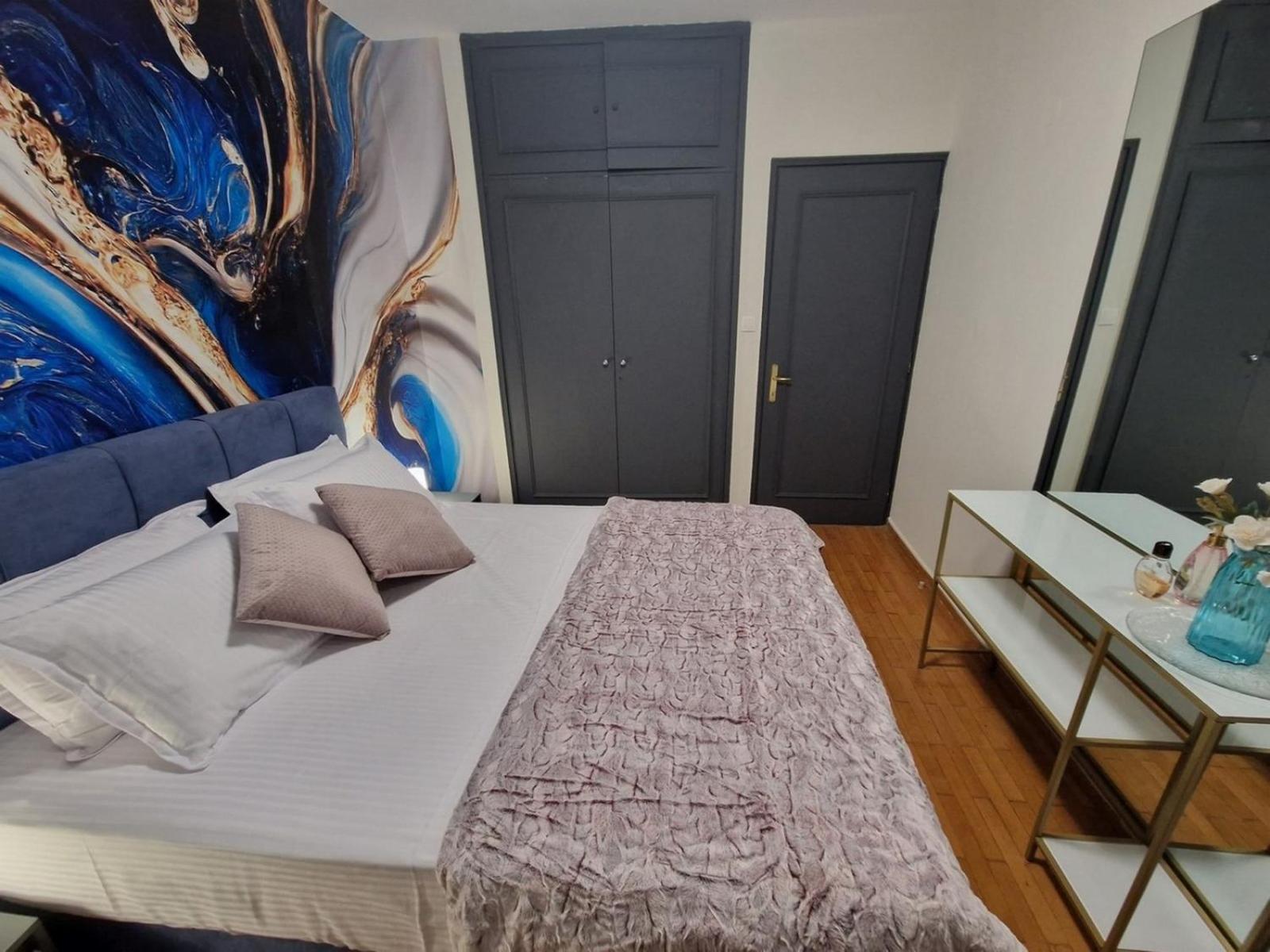 Master1 Seaside Lux Apartment Салоники Экстерьер фото